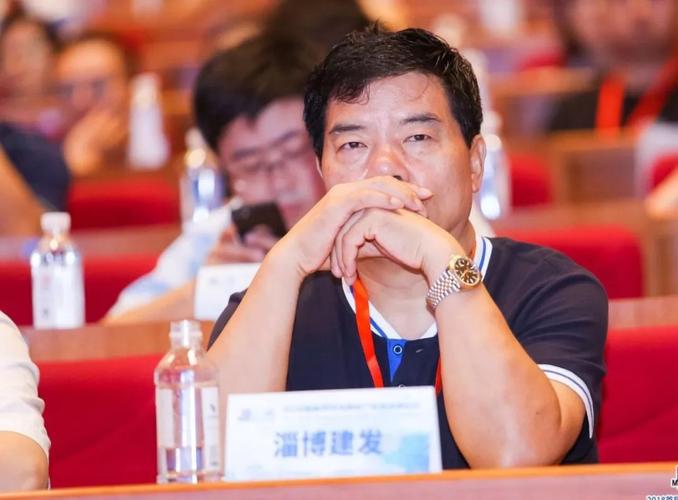 公司是大型物資供銷企業(yè),是石橫特鋼集團膠東半島區(qū)域總經(jīng)銷商,年銷量